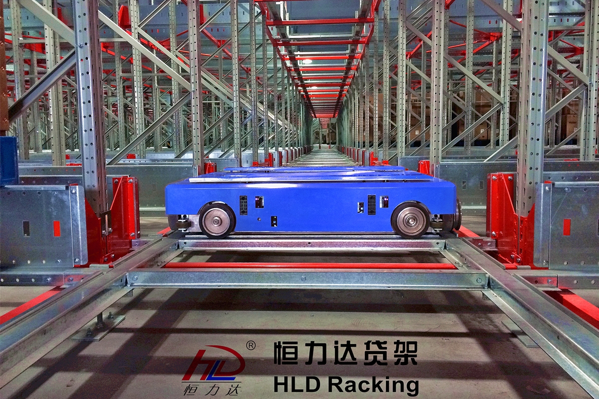 四向穿梭車貨架