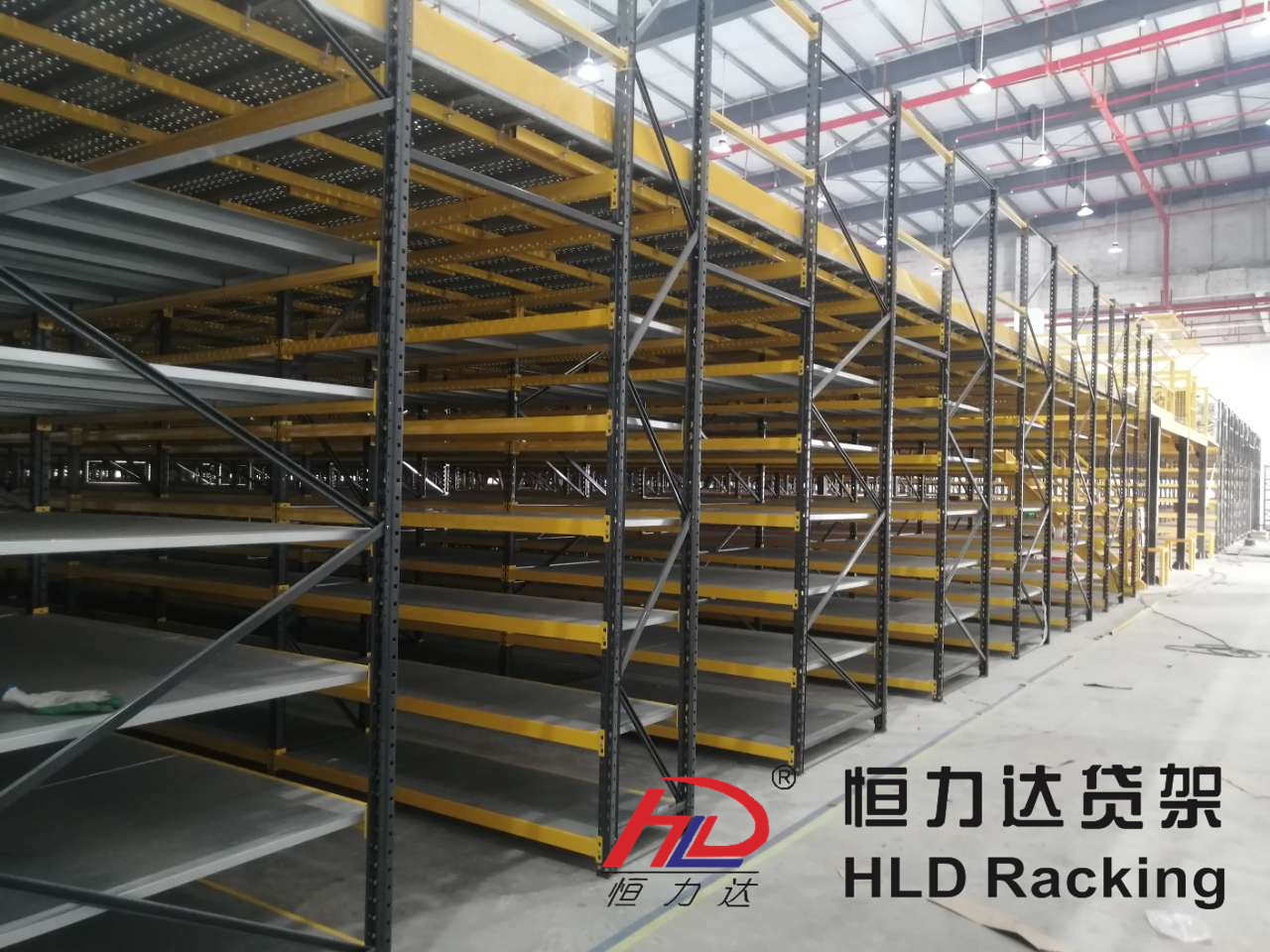 閣樓式貨架